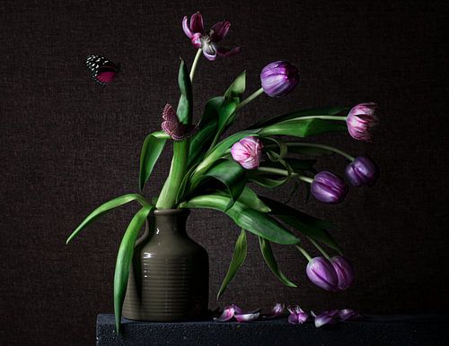 Nature morte aux tulipes