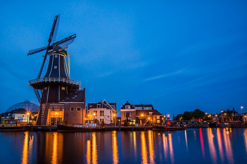 Zonsondergang in Haarlem 05 by Arjen Schippers