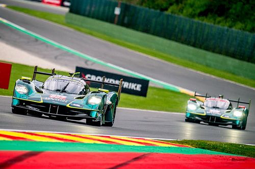 De Aston Martin Valkyrie hypercar op Spa-Francorchamps