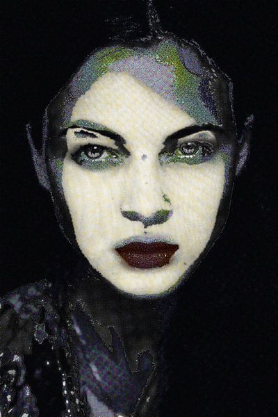 Fruja van Mavro Orbino