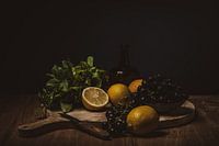 Mint, lemons and grapes