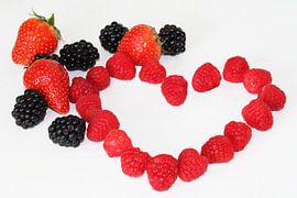 Fruit by Iris van Bokhorst