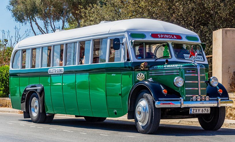 Old bus Marsaxlokk (clear) by Ralf Bankert