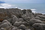 Pancake rocks in Punakaiki, New Zealand by Aagje de Jong thumbnail