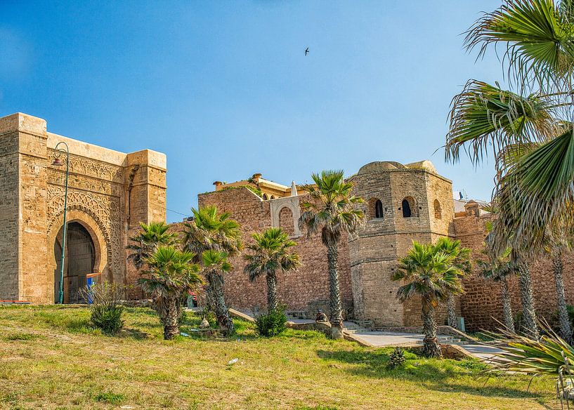 Tor Bab El Kébir in Rabat, Marokko von Patricia Hofmeester