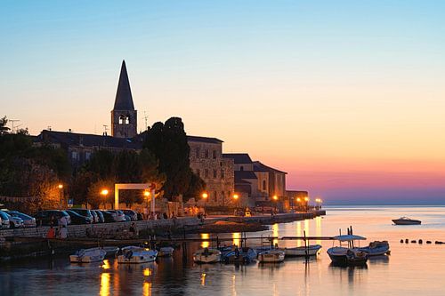 Vieille ville de Porec, ville portuaire historique et romantique, sur la côte de la mer Adriatique e