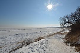 Ice floes on the south beach in Göhren, frozen Baltic Sea, Rügen