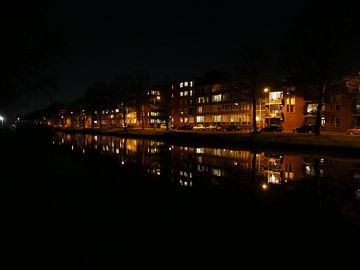 Jutfaseweg bij nacht van Adriaan van Tol