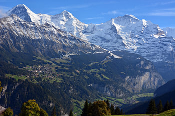 Eiger, Mönch und Jungfrau im Herbst