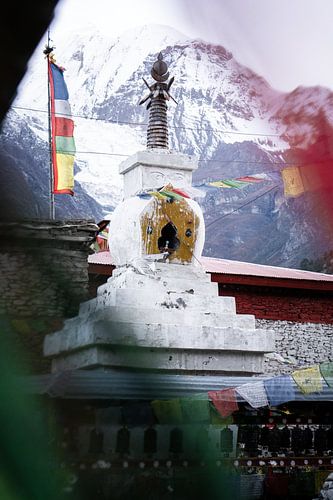 Temple dans les montagnes de l'Himalaya
