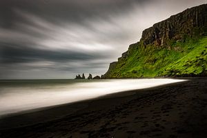 La plage noire de Vík