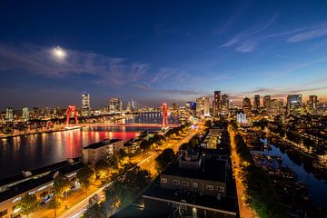 Rotterdam Skyline by night by Guido Pijper
