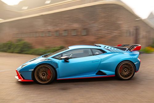 Voiture de sport Lamborghini Huracán STO