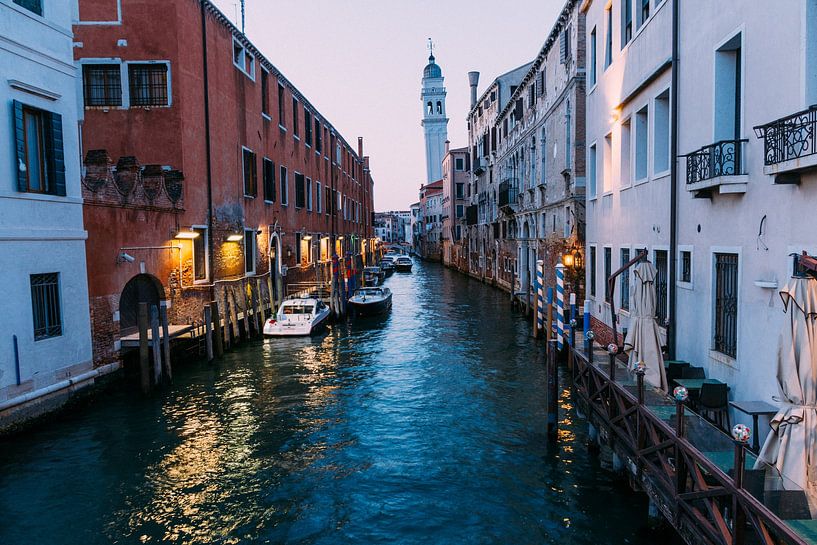Venice by Hello Pompoyo