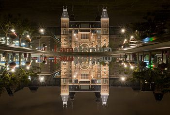 Rijksmuseum Amsterdam bei Nacht - Reflexion - I amsterdam
