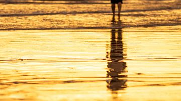 Zonsondergang op het strand van VIDEOMUNDUM