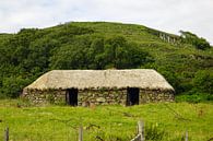 Reetgedecktes Cottage auf der Isle of Skye von Babetts Bildergalerie Miniaturansicht