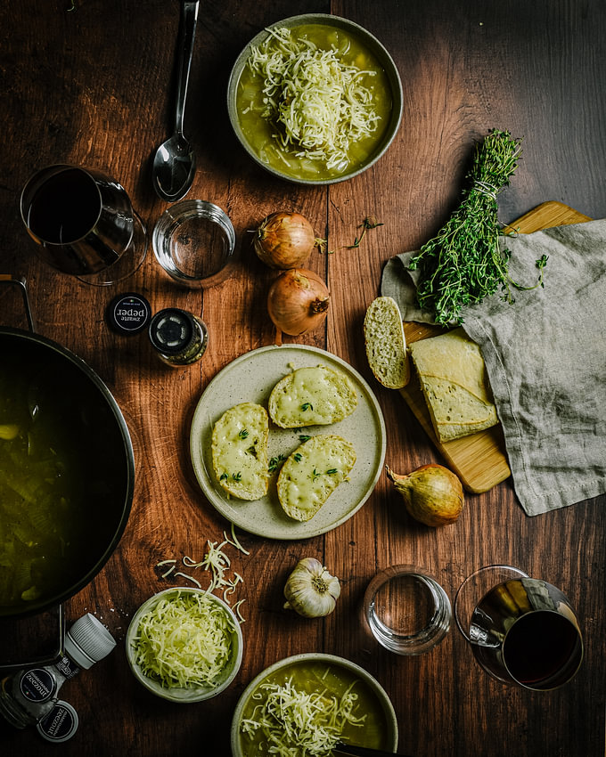 Zwiebelsuppe von <span class="secondary-font">Daisy de Fretes</span>
