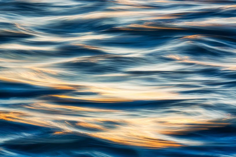 Zeeblauw en zonnegoud van Daniela Beyer