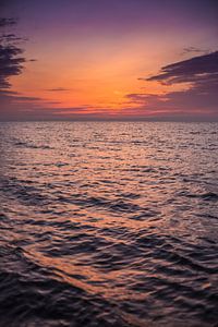 Noordzee zonsondergang van Andy Troy
