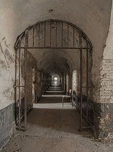 Verfall in einem alten Gefängnis von shoott photography