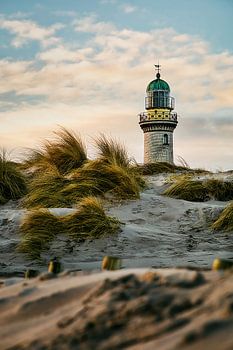 Vuurtoren in Warnemünde bij zonsopgang
