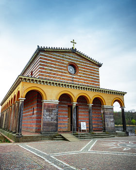 Heilandskirche am Port von Sacrow
