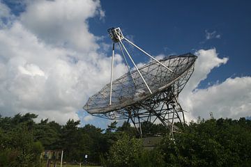 Telescope by Ed Mol