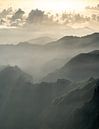 Foggy Mountains by Koen Boelrijk Photography thumbnail