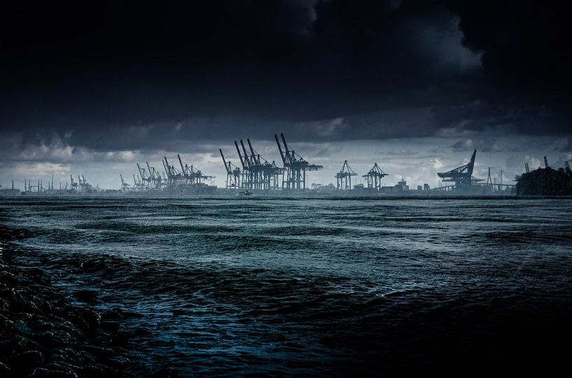 Photography Hamburg - The Container Terminals in the Port of Hamburg by Ingo Boelter