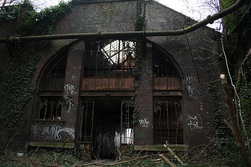 HASARD CHERATTE URBEX