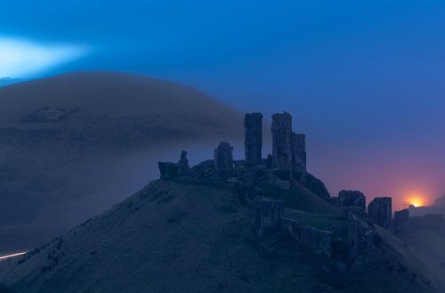 Corfe Castle dans la brume
