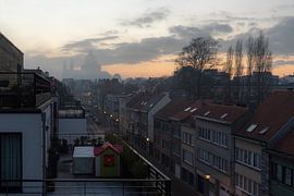 Dicke Nebelschwaden über Brüssel von Werner Lerooy