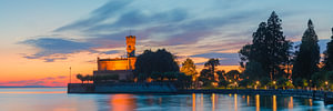 Panoramablick auf den Sonnenuntergang am Schloss Montfort