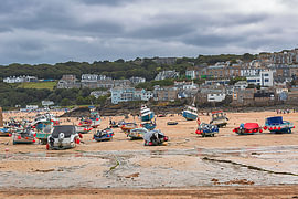Eb in de haven van St Ives 