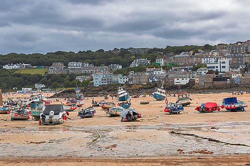 Ebbe im Hafen von St Ives 
