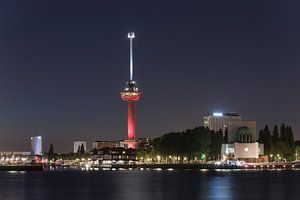 Die Euromast in Rotterdam Feijenoord Rot/Weiss