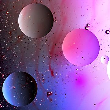 Bubbles, balls and streaks by Frank Heinz