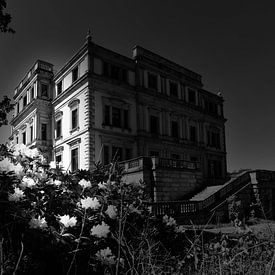 Oude villa  (zwart-wit) van Rob Blok