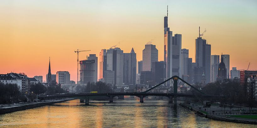 Skyscrapers skyline in Frankfurt am Main at sunset by Daniel Pahmeier