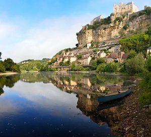 Ville de Beynac-et-Cazenac à côté de la Dordogne