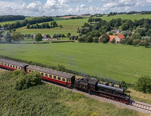 Luchtfoto van het Miljoenenlijntje bij Simpelveld