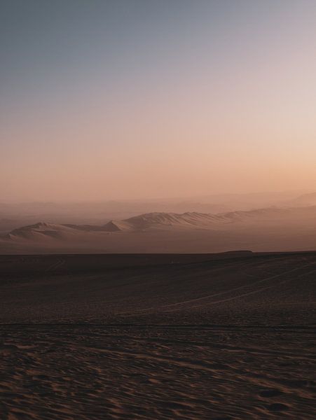 Soirée dans le désert par Larissa Geuke