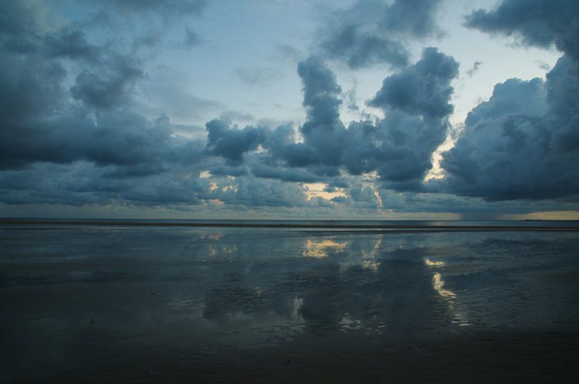 Texels blauw van Geert Jan Klinkhamer