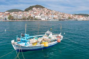 Vissersbootje op Lesbos in Griekenland