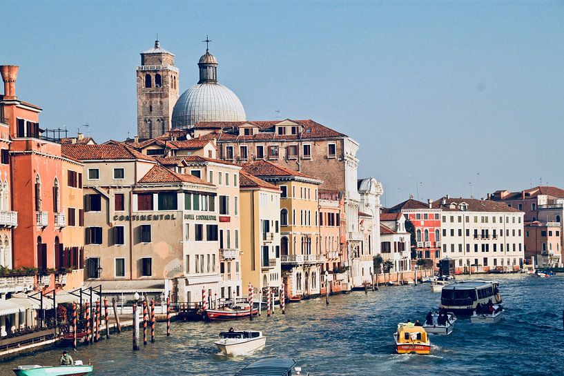 Venice by Hello Pompoyo