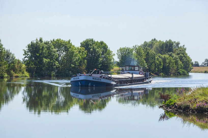 Weser with barge, Hoya by Torsten Krüger