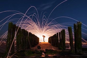 Experimenting with steel wool at the beach