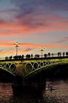 La vie à la passerelle sur ILYA ZEMUAN