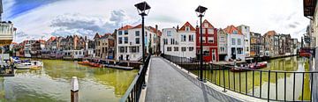 Dordrecht Wijnhaven from Nieuwbrug by Hendrik-Jan Kornelis
